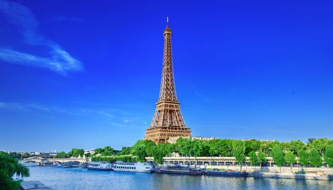 Paris kutaisi parizi